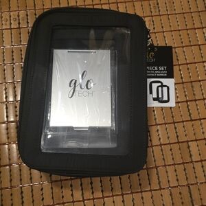 Glo Tech 3 Piece Cosmetic Bag Duo With Compact Mirror, New
